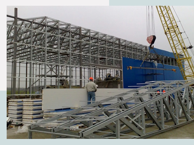 Строительство заводов в Омске