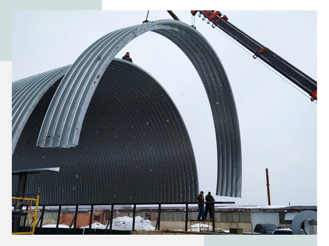 Полукруглые ангары в Омске